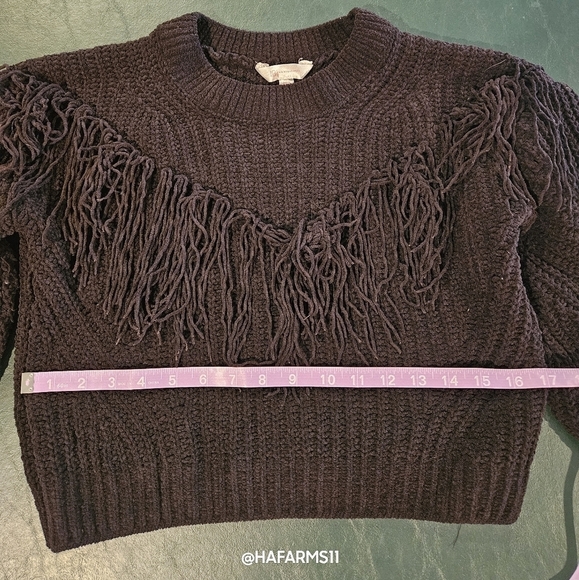 Fringe Sweater Top - Picture 5 of 5
